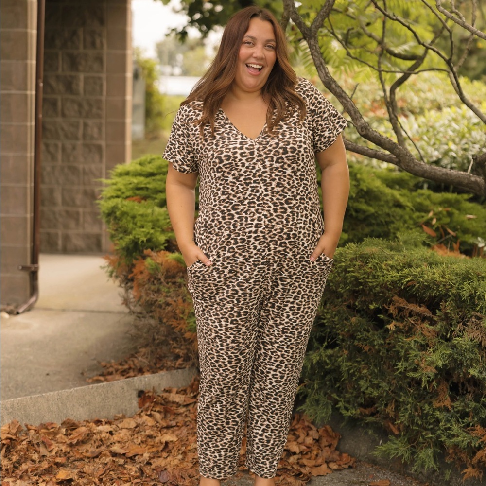 Smash + Tess Animal Print V-Neck Short Sleeve Jumpsuit